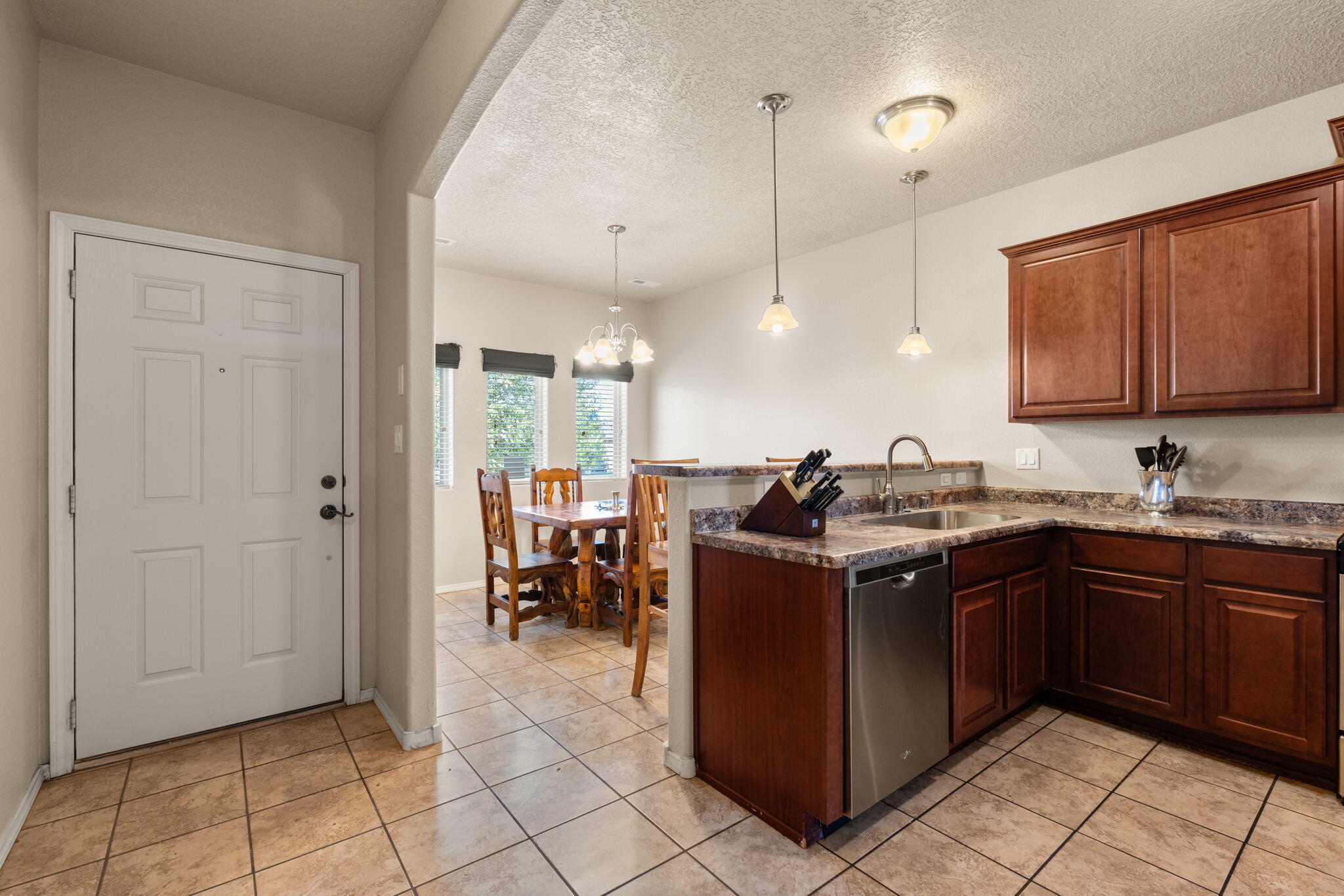 5668 Cold Creek Avenue, Albuquerque, New Mexico image 11