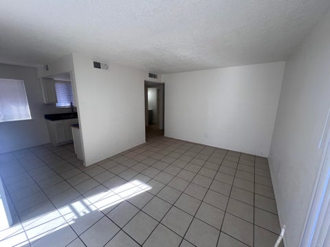 Townhouse For Rent - 1005 Dickerson Drive #A<br/> Albuquerque, NM 87106