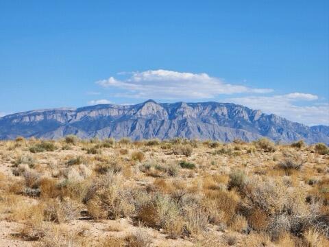 4293 Lomatas (u17 B31 L10) Loop, Rio Rancho, New Mexico image 1