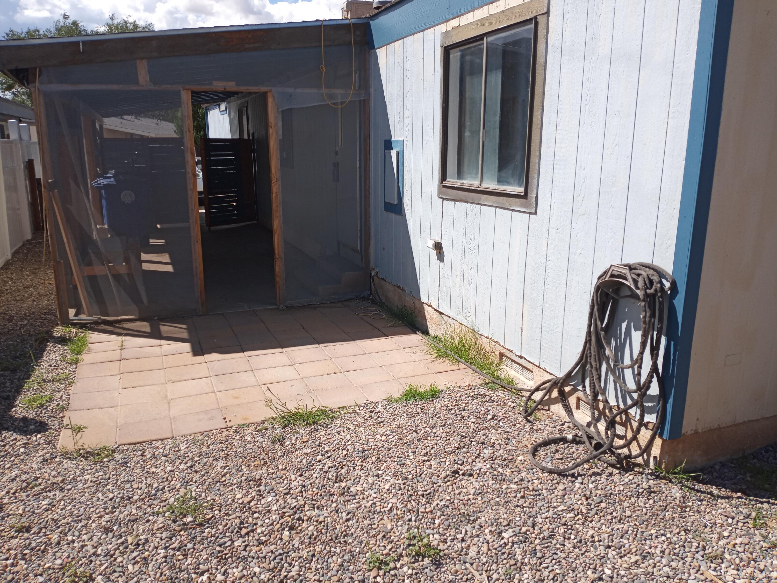 8412 RIVER Street NE