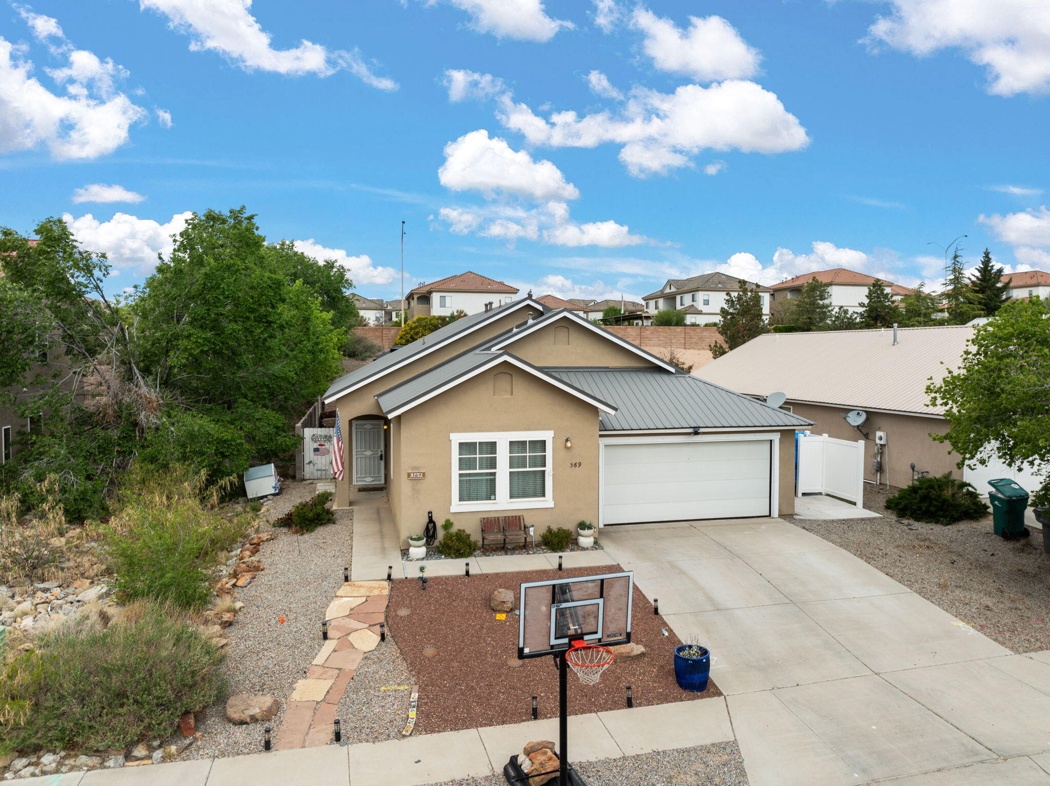 369 Minturn Loop, Rio Rancho, New Mexico image 3
