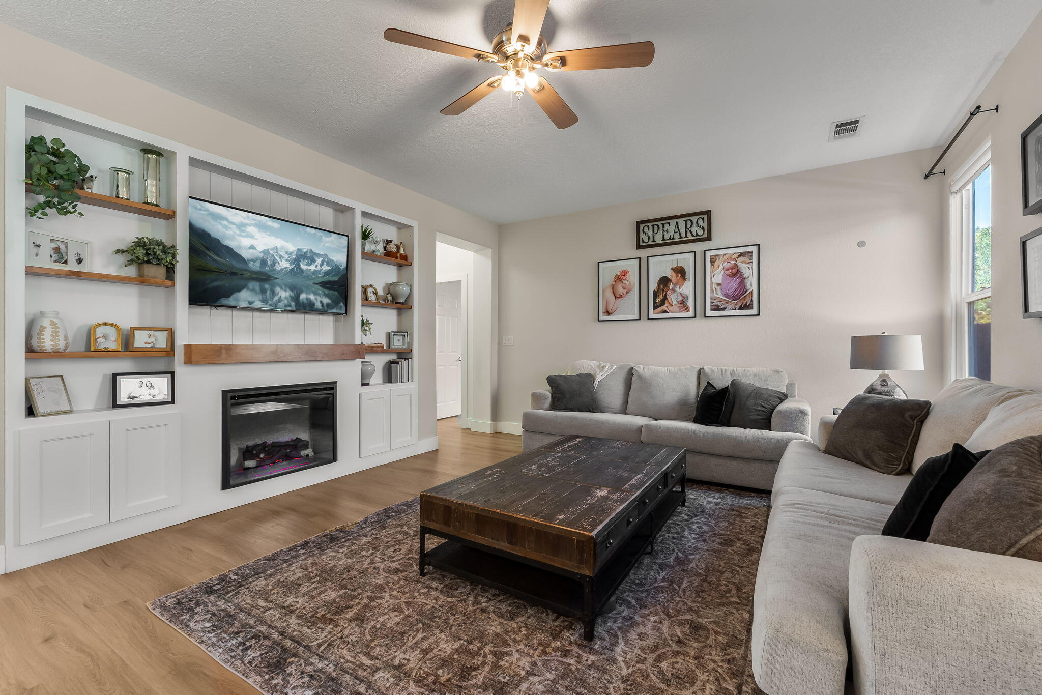 22 Monte Vista Drive NE