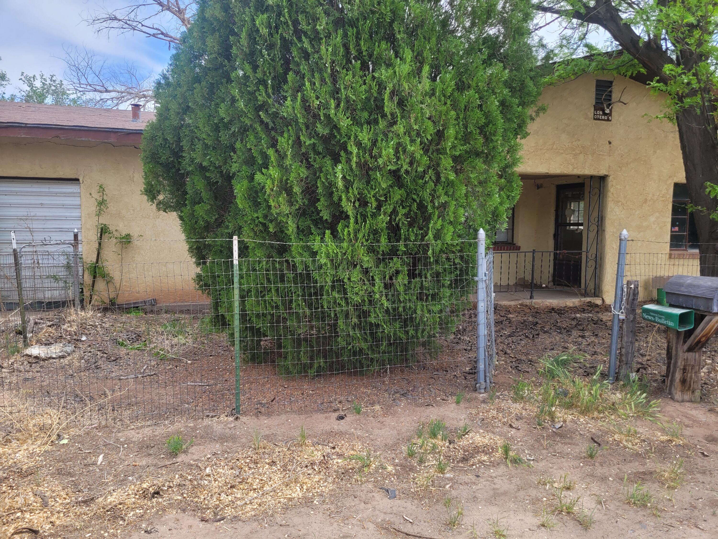 View Los Lunas, NM 87031 house