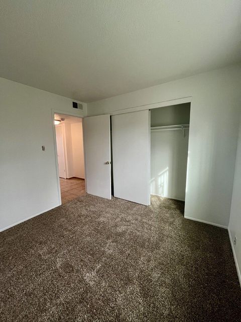 8008 Grand Avenue NE Albuquerque NM 87108