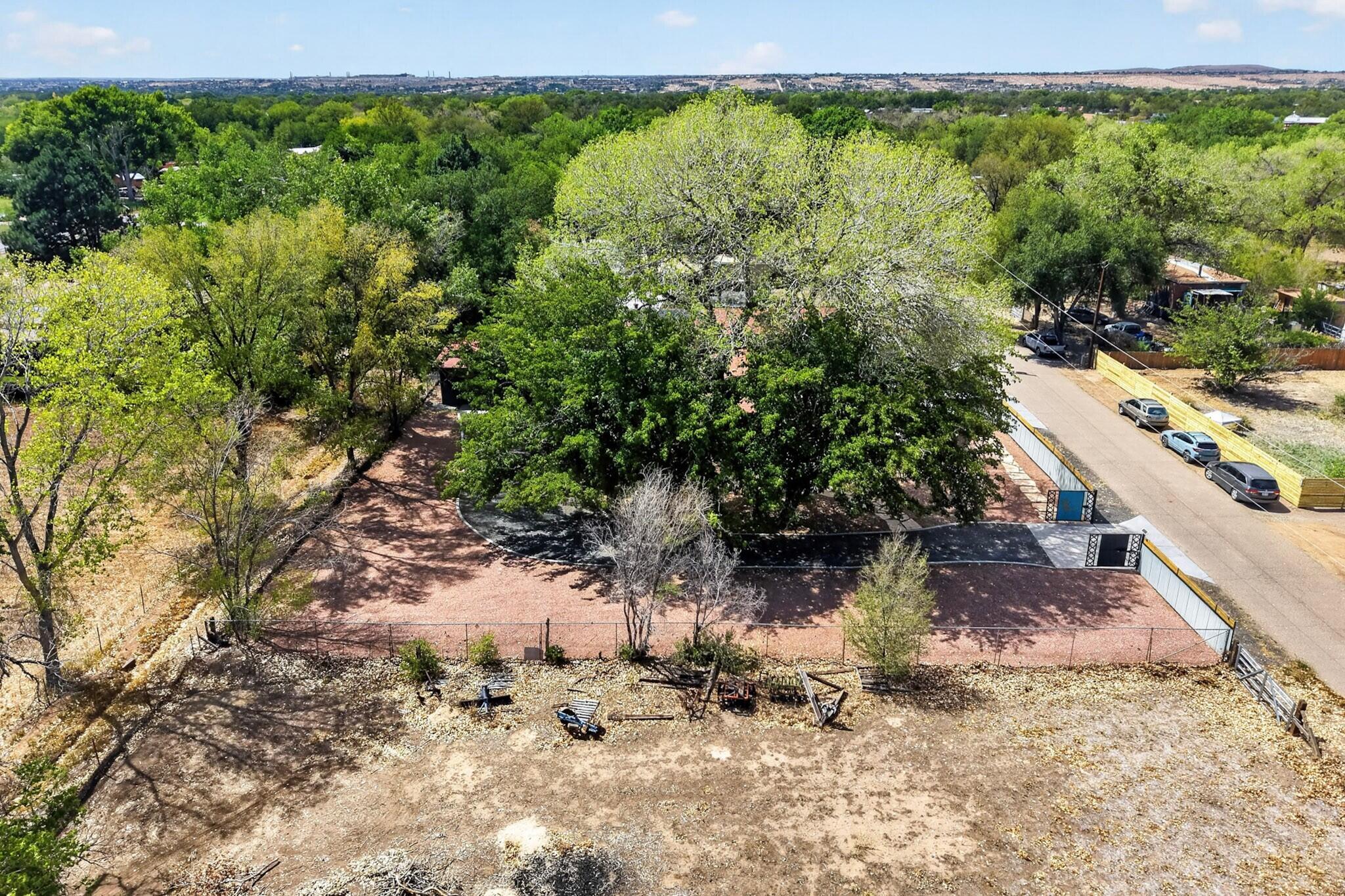432 Mockingbird Lane