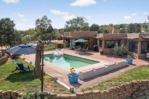 Photo of 159 El Rey Drive, Corrales, NM 87048 (MLS # 1098126)