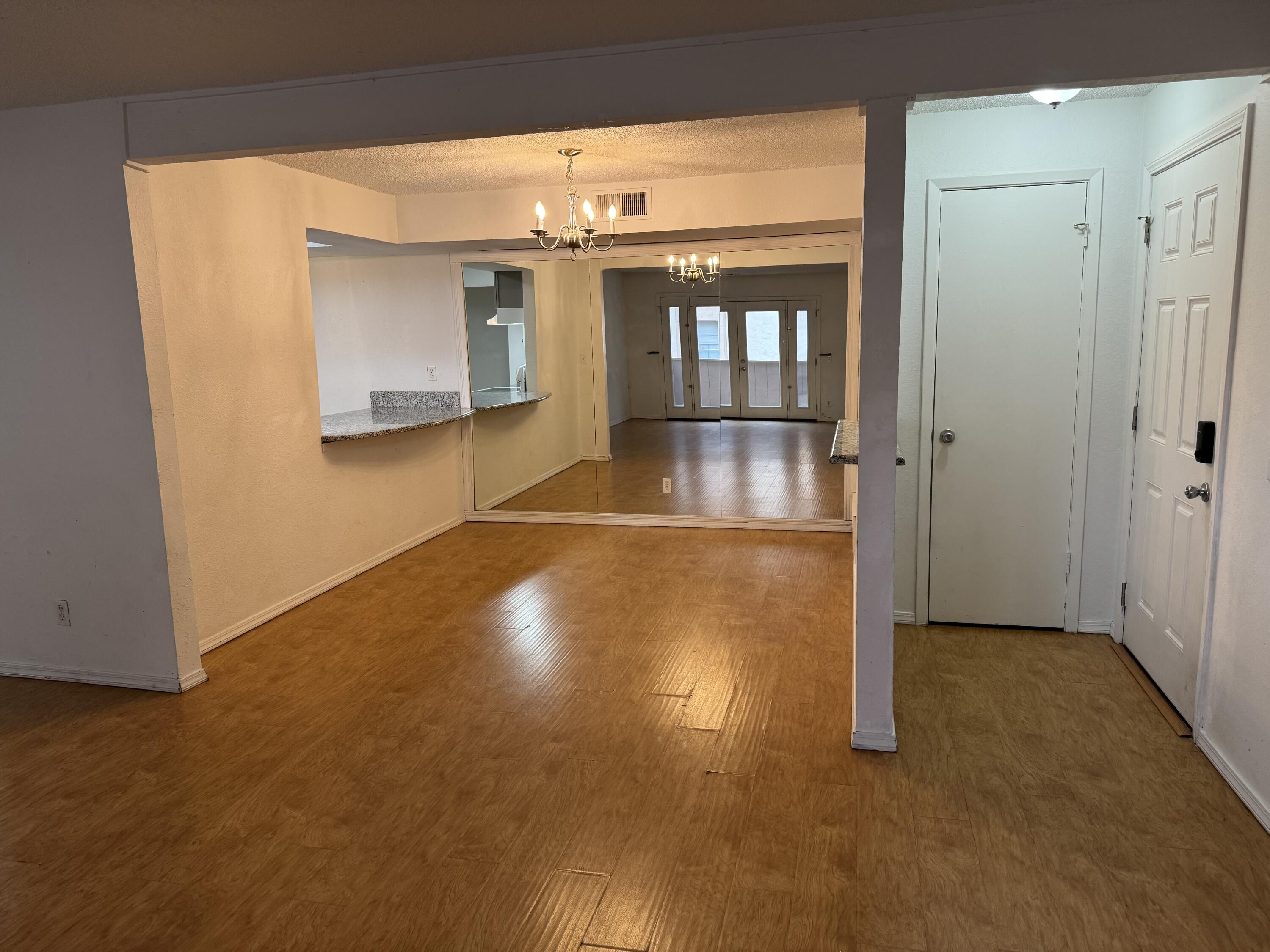 3839 MONTGOMERY Boulevard NE #732