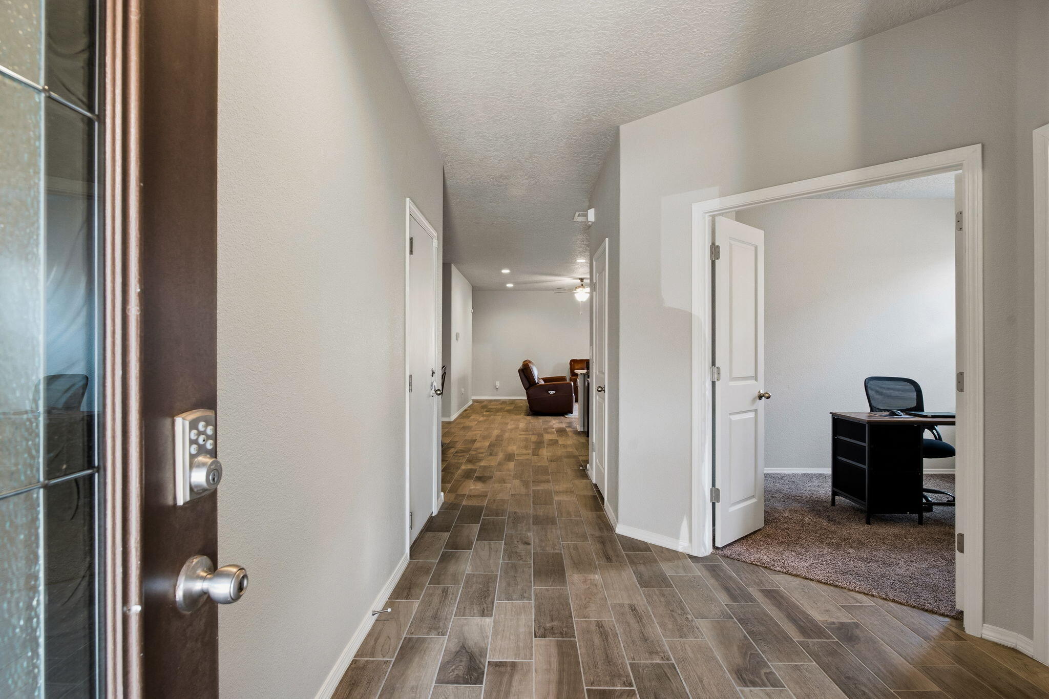 2015 Duke City Street SE