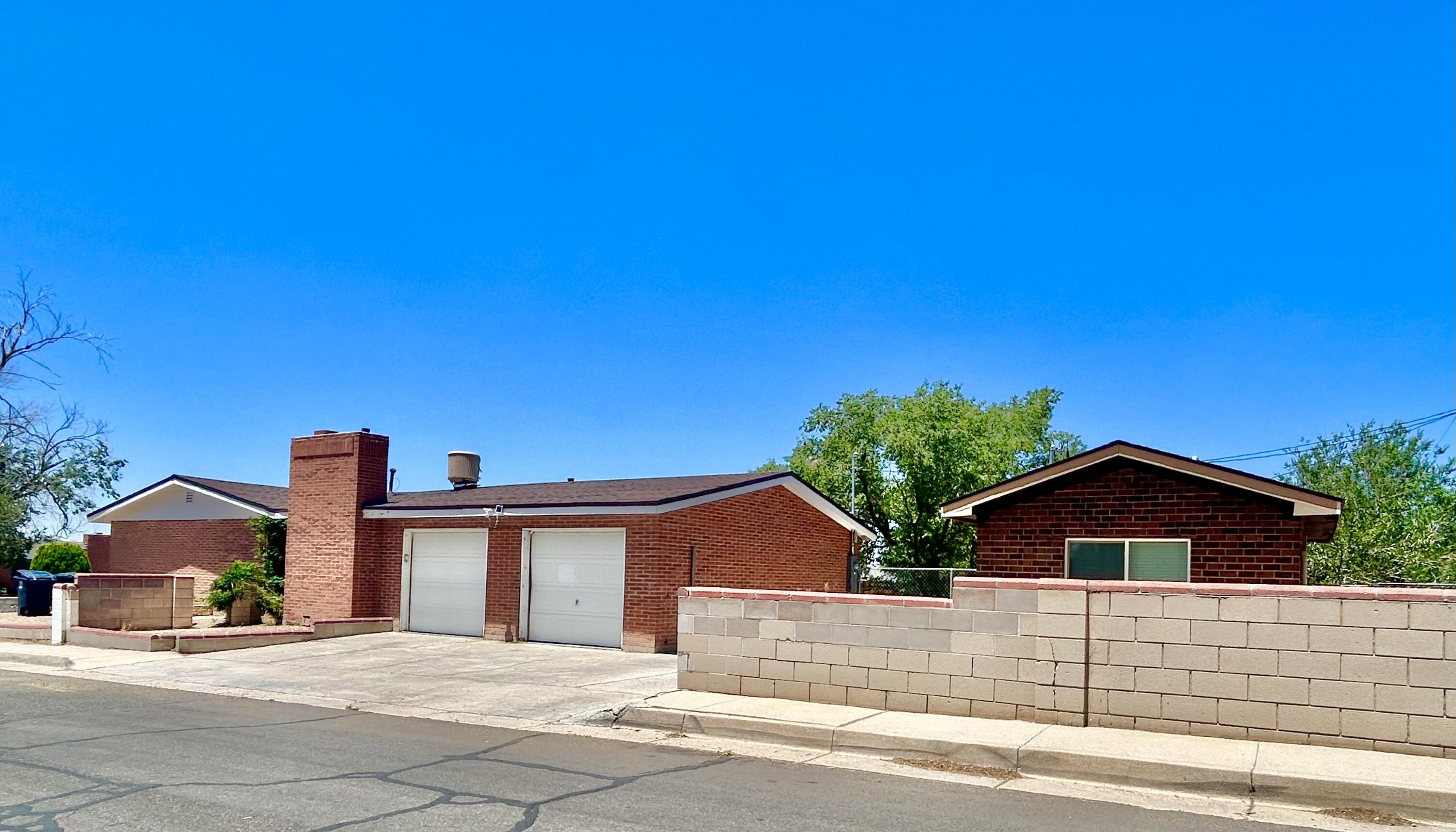 View Albuquerque, NM 87106 property