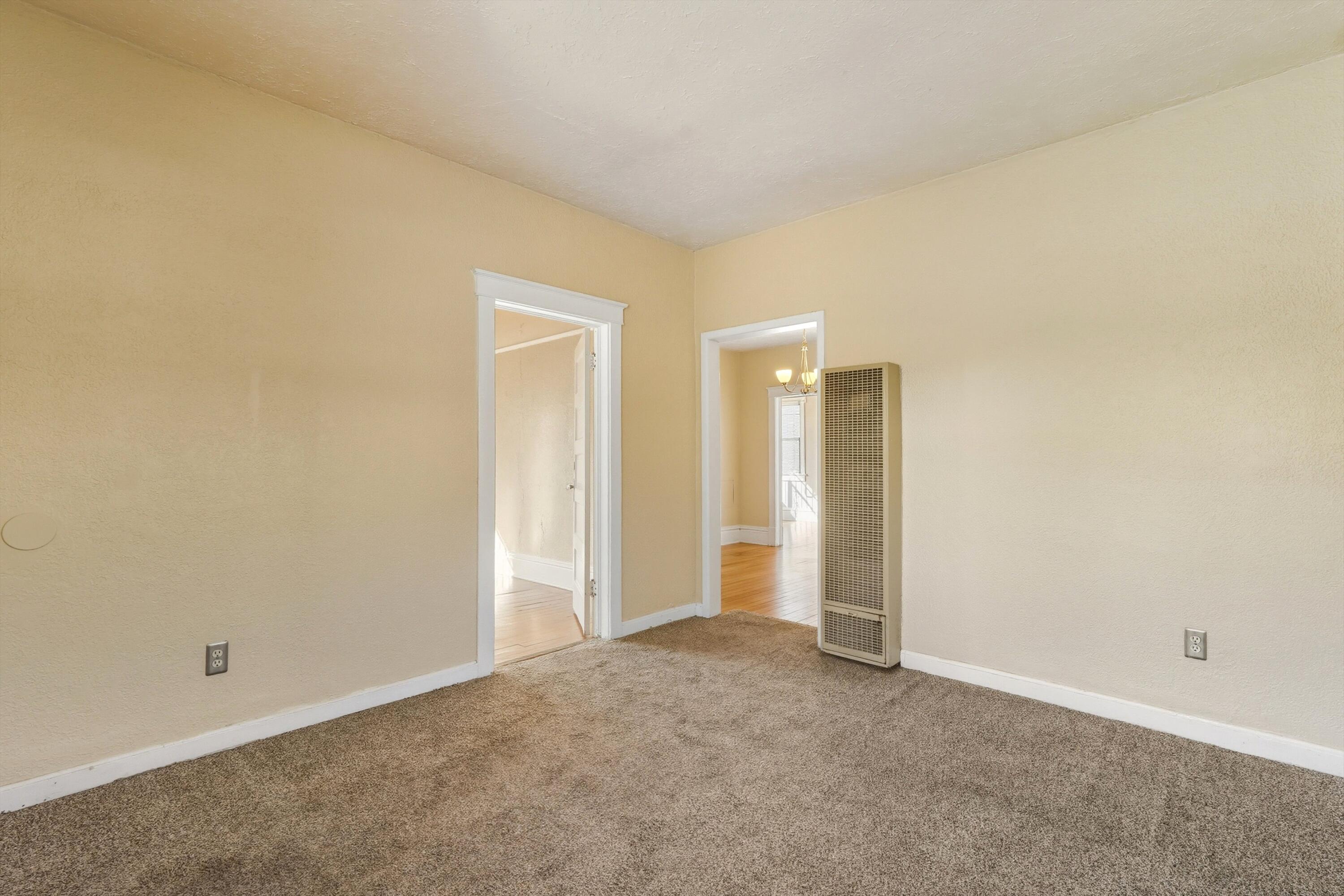 1311 EDITH Boulevard SE