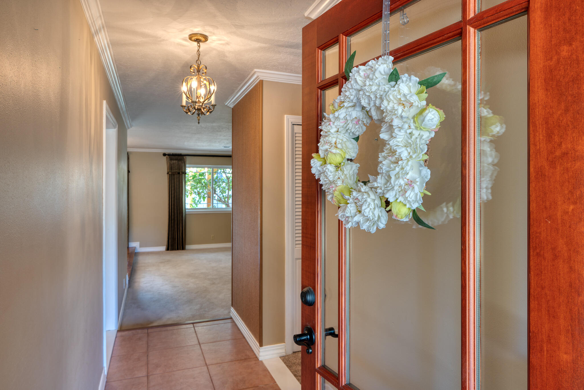 7212 CARRIAGE Road NE