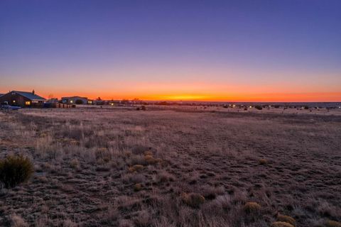 Photo of 8 Duchess Court, Edgewood, NM 87015 (MLS # 1098837)