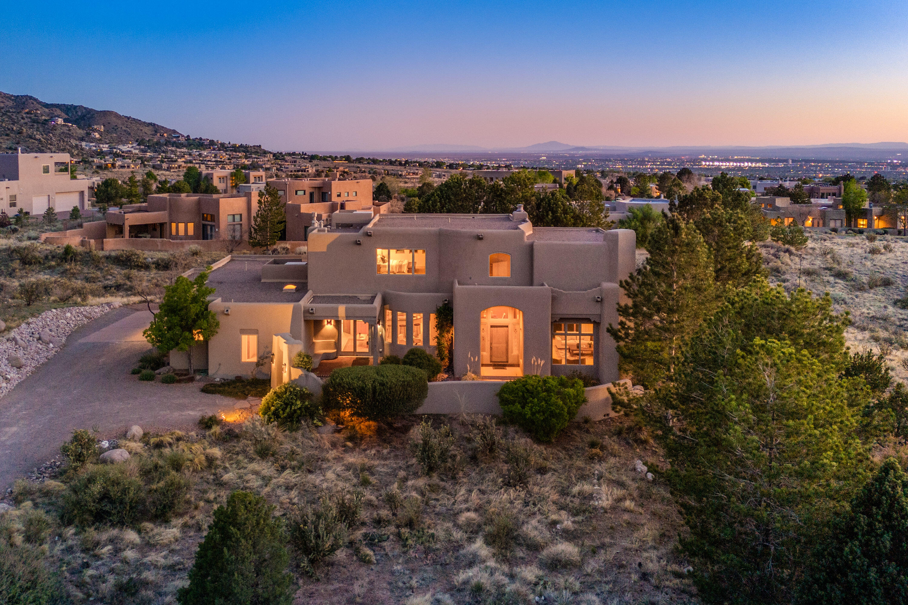 6109 Buffalo Grass Court, Albuquerque, New Mexico image 1