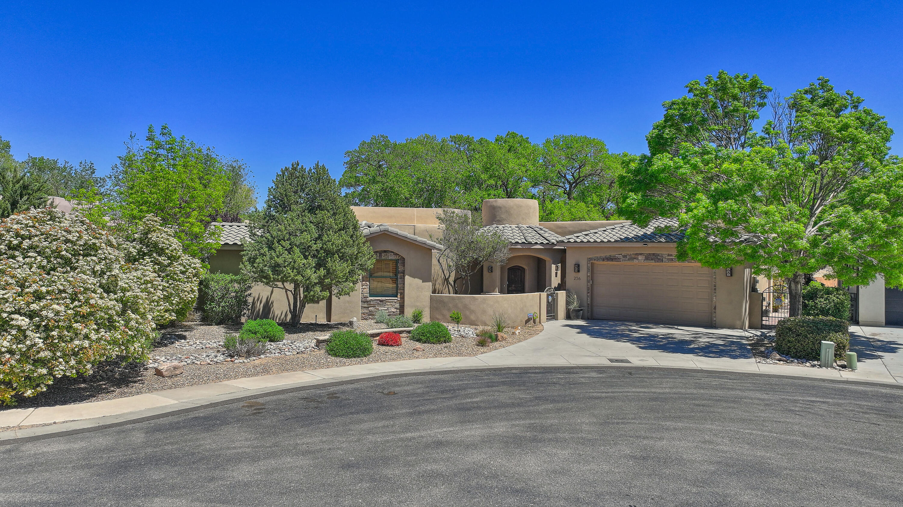 236 Anna Maria Place, Albuquerque, New Mexico image 10