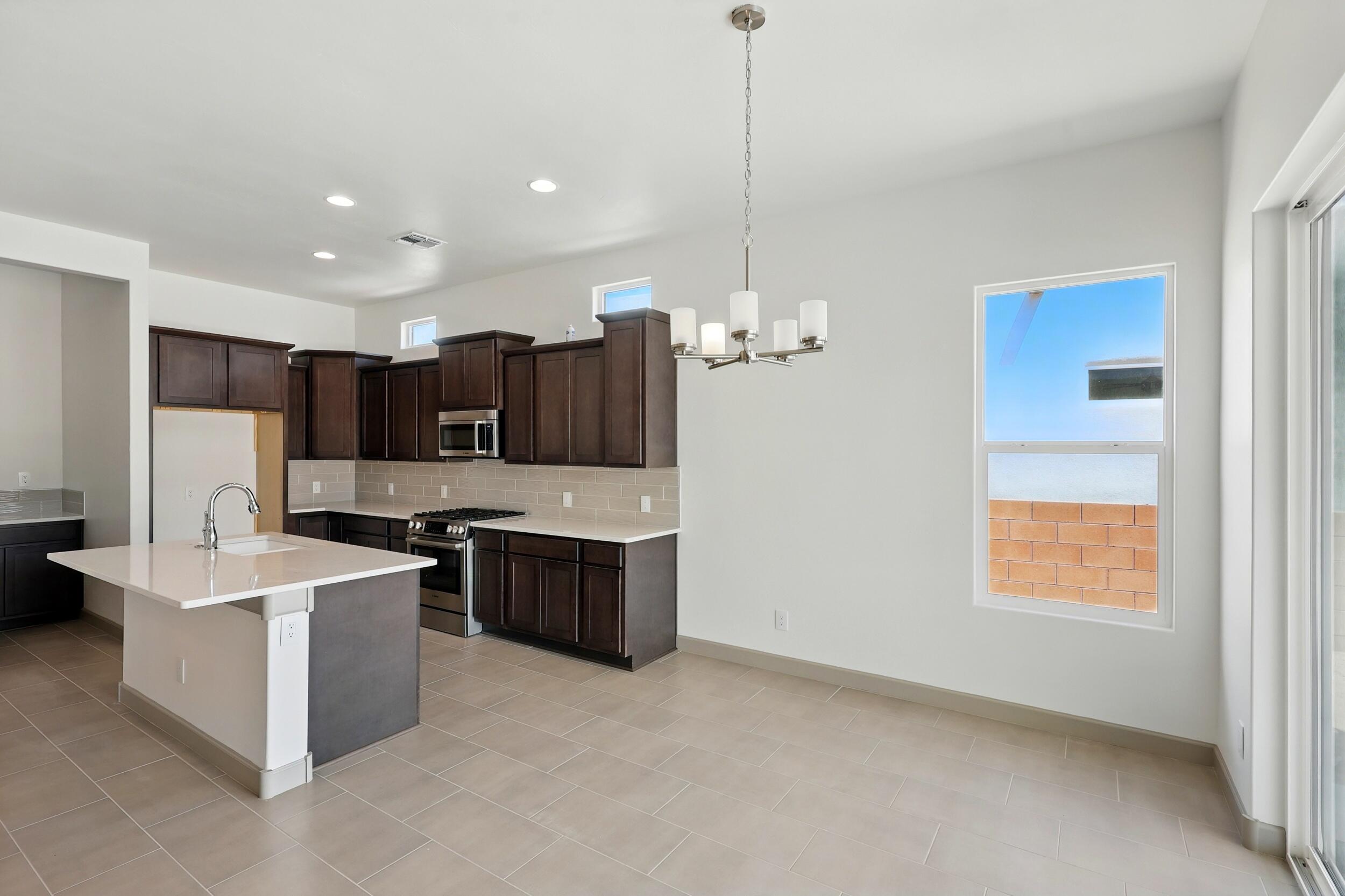 1664 Tesoro Loop, Los Lunas, New Mexico image 10