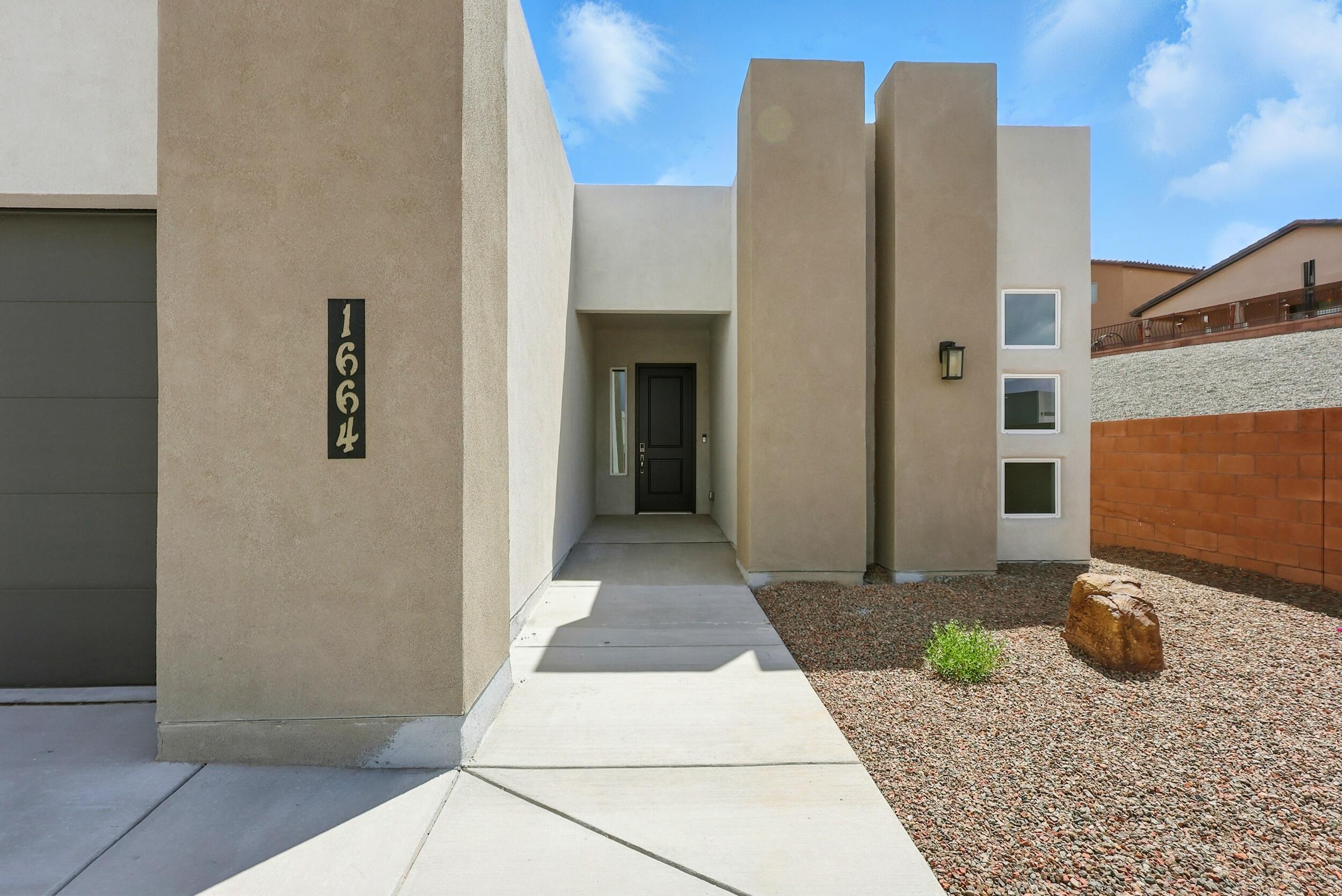 1664 Tesoro Loop, Los Lunas, New Mexico image 3