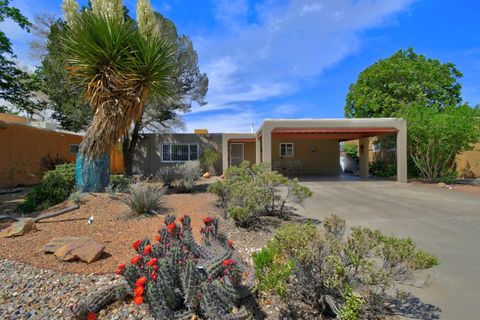 Photo of 2417 Cagua Drive NE, Albuquerque, NM 87110 (MLS # 1101815)