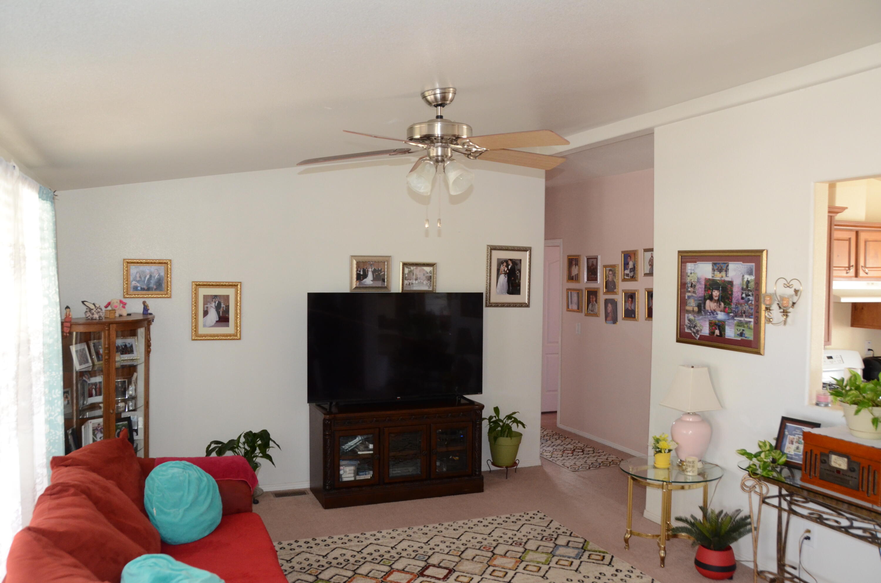 8 Karah Lane, Estancia, New Mexico image 4
