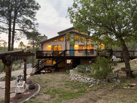 Photo of 107 Skyland Boulevard, Tijeras, NM 87059 (MLS # 1106333)