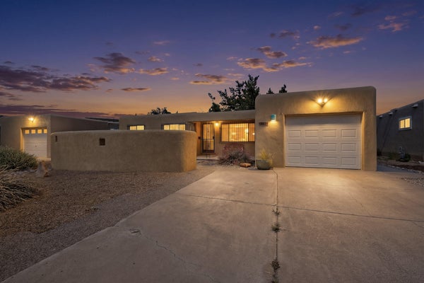 3425 PIERMONT DR NE, ALBUQUERQUE, NM 87111 - Image 4aebeeddf87ad75fc97bbdc12d7e1b2d/2062878402
