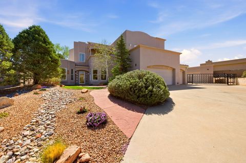 Photo of 608 Posada Court SE, Albuquerque, NM 87123 (MLS # 1101083)