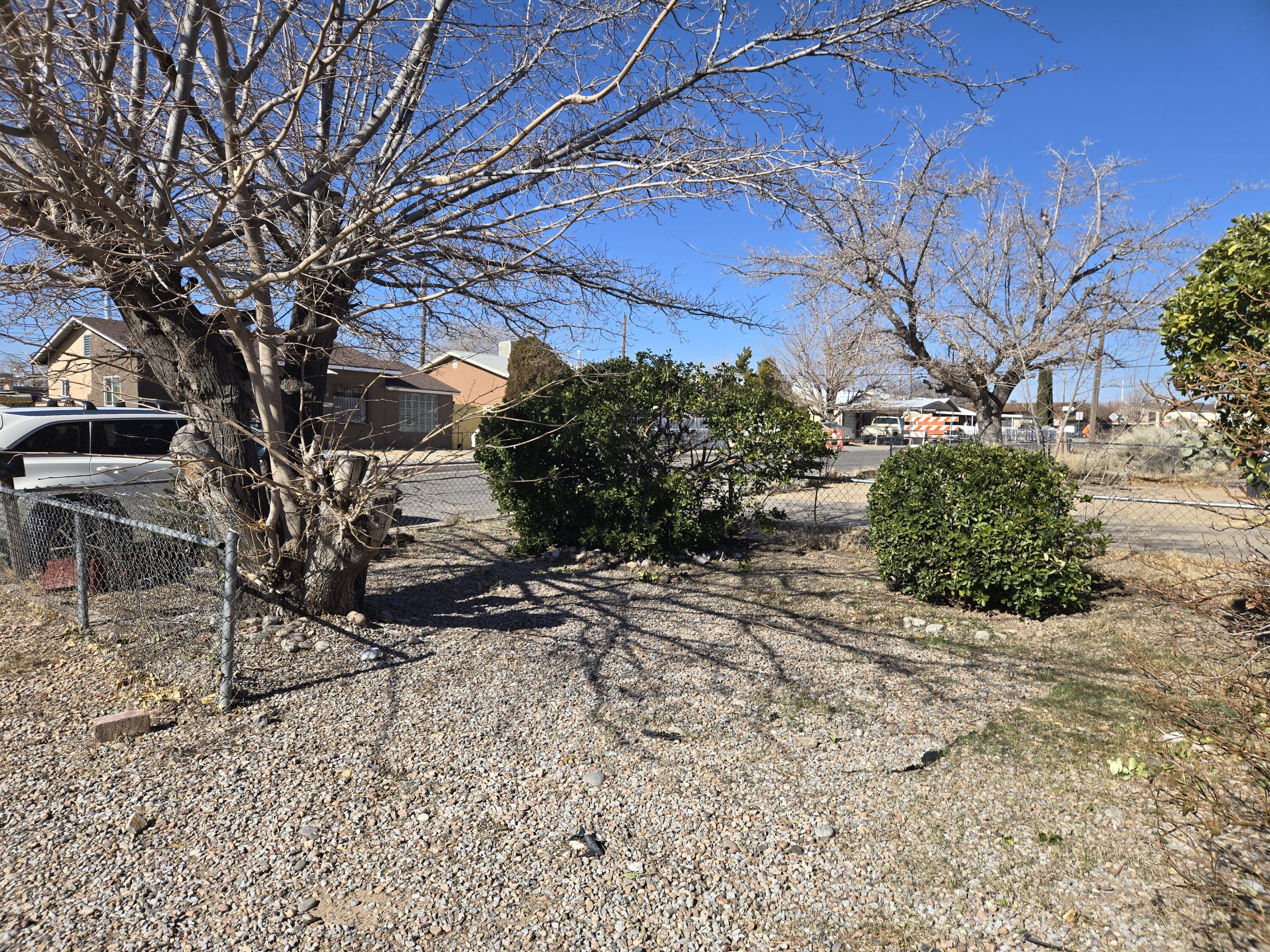 208 64th Street, Albuquerque, New Mexico image 4