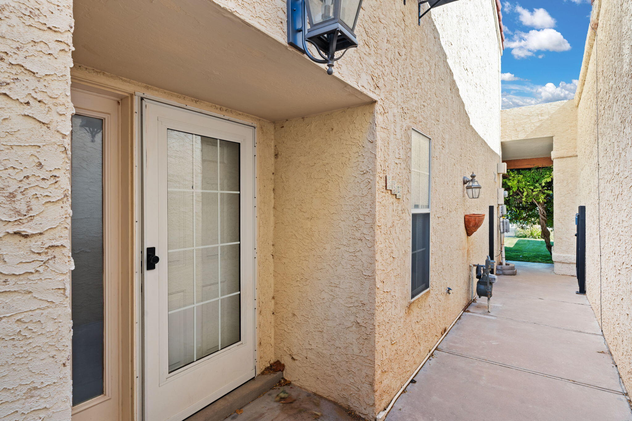 554 Eastlake Drive, Rio Rancho, New Mexico image 3