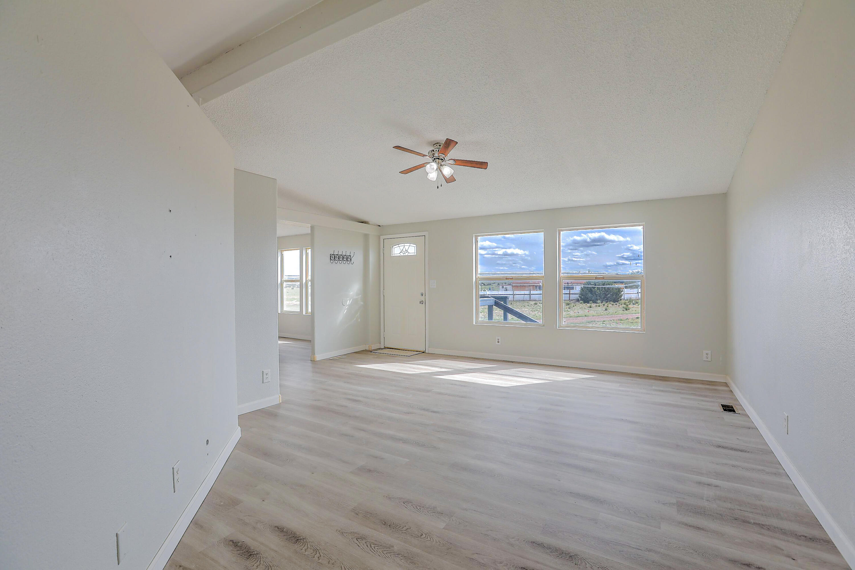 7 Bison Circle, Moriarty, New Mexico image 6