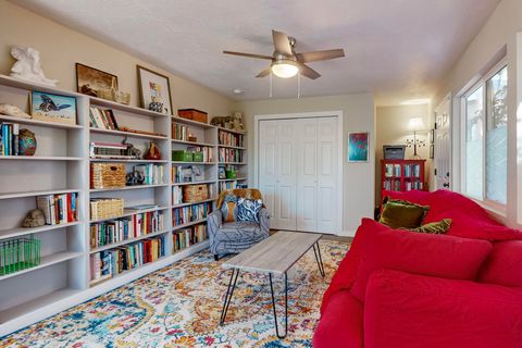 1800 FIELD Drive NE Albuquerque NM 87112