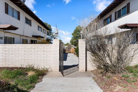 1121 Chelwood Park Boulevard NE APT 6 Albuquerque NM 87112