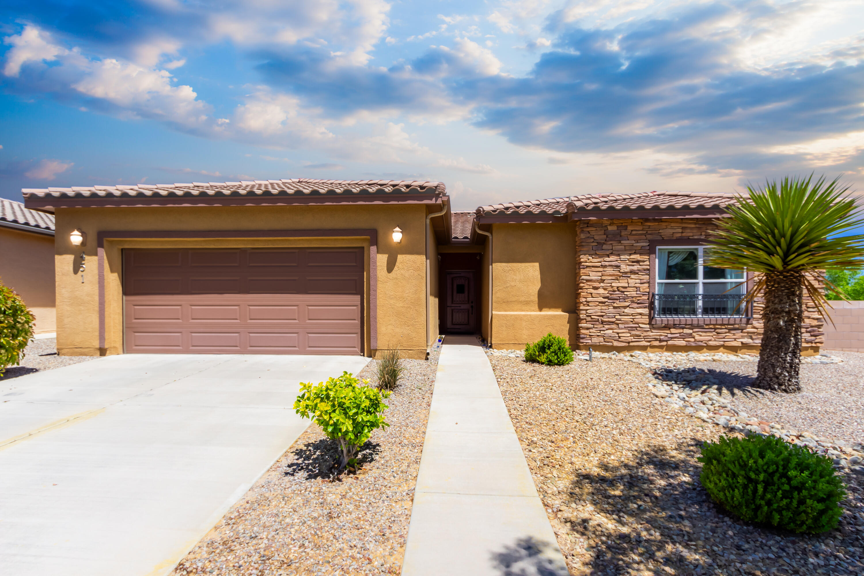 451 Zuni River Circle, Los Lunas, New Mexico image 3