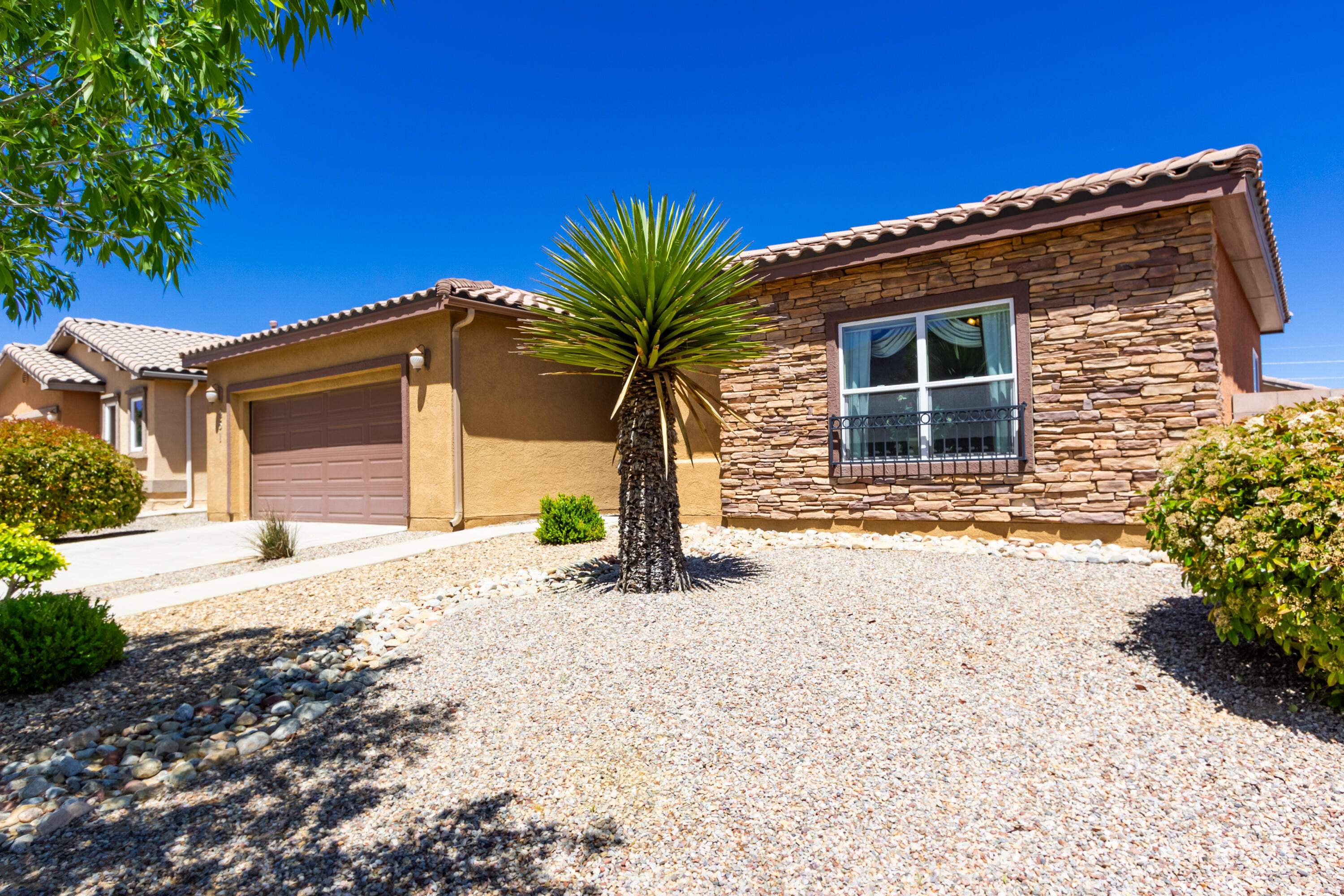 451 Zuni River Circle, Los Lunas, New Mexico image 4