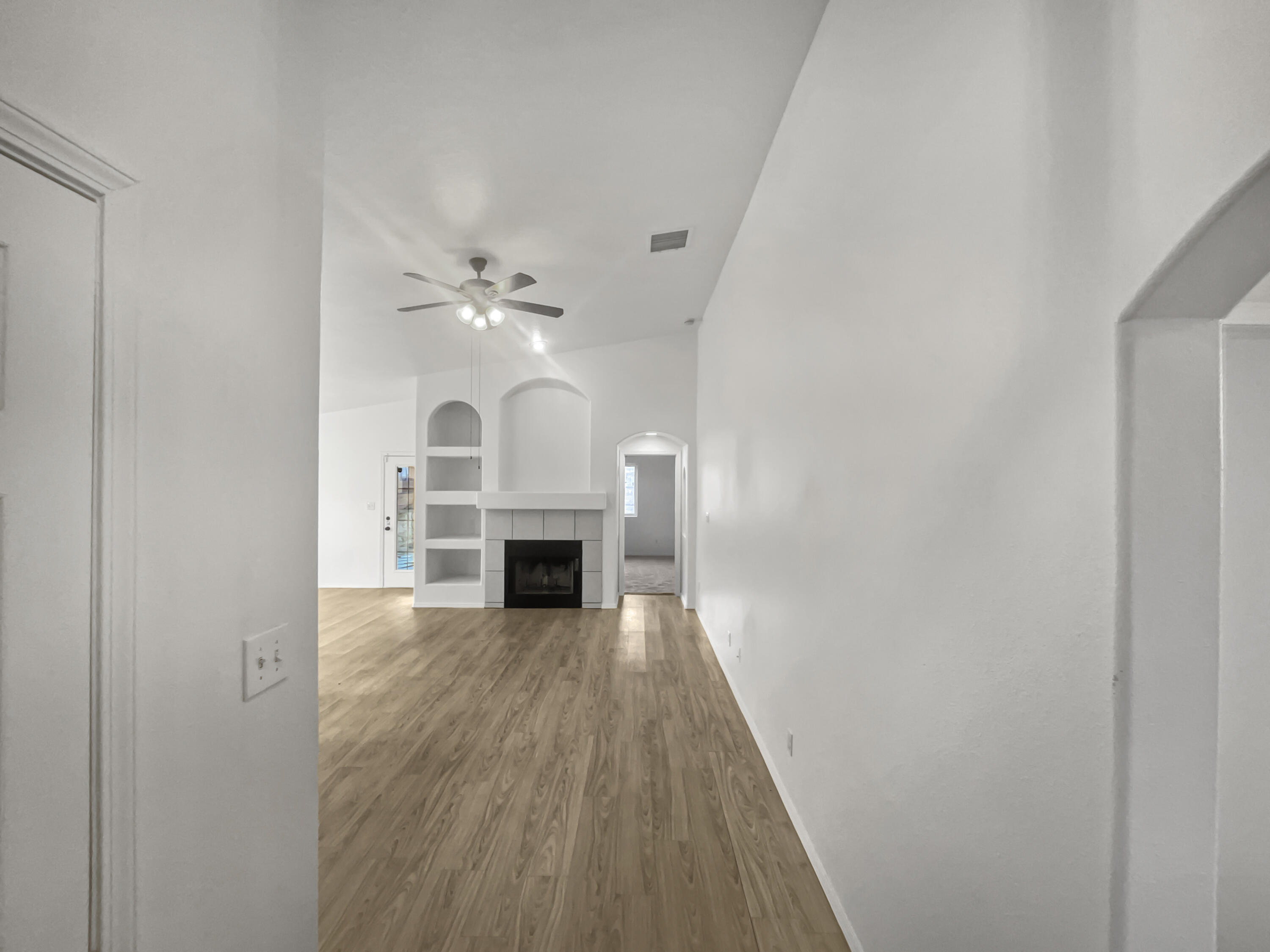 567 94th Street, Albuquerque, New Mexico image 3