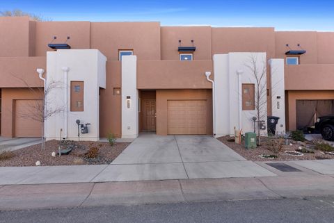 Photo of 311 SAN CLEMENTE Avenue NW, Albuquerque, NM 87107 (MLS # 1080306)