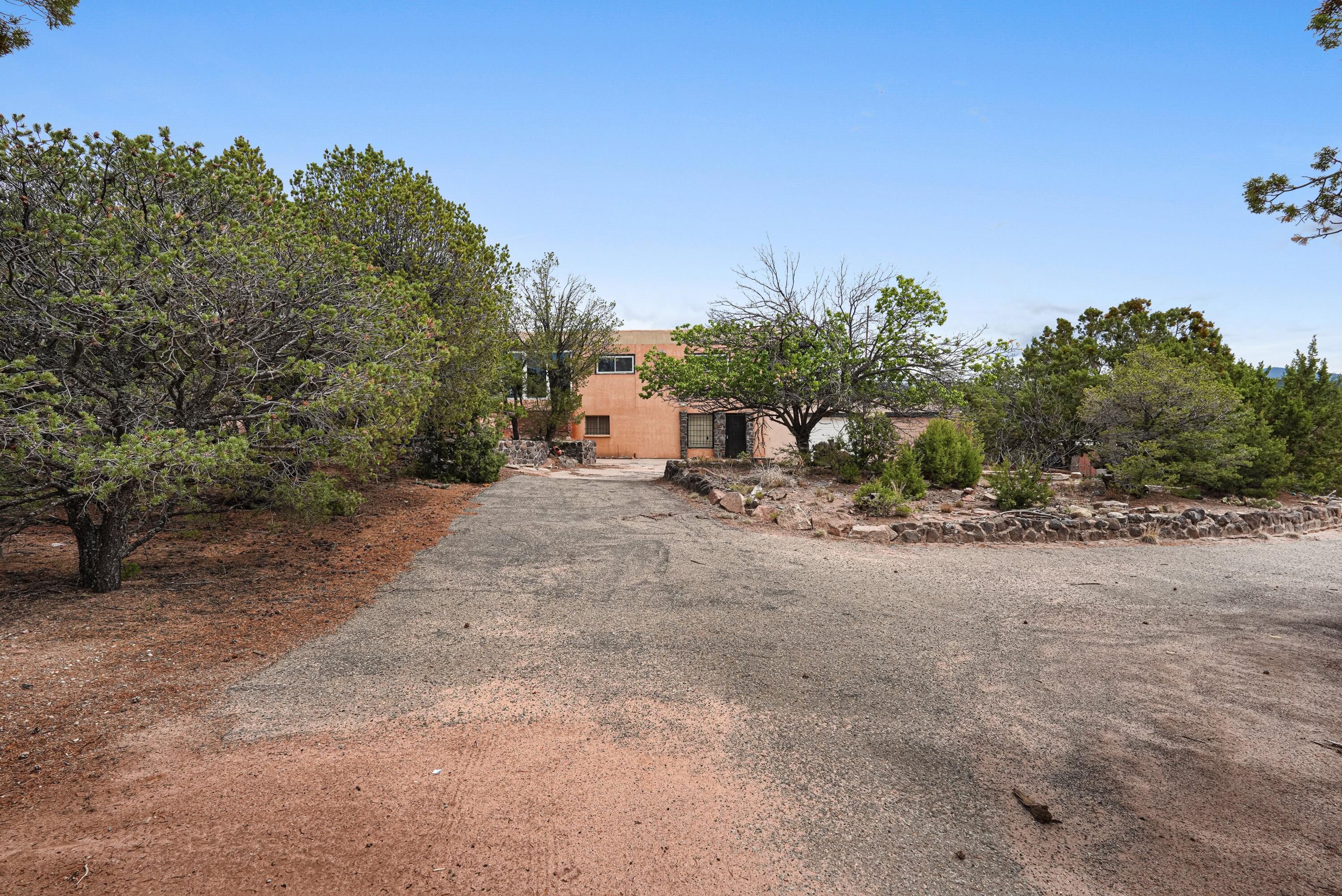 1023 Bishops Lodge Road