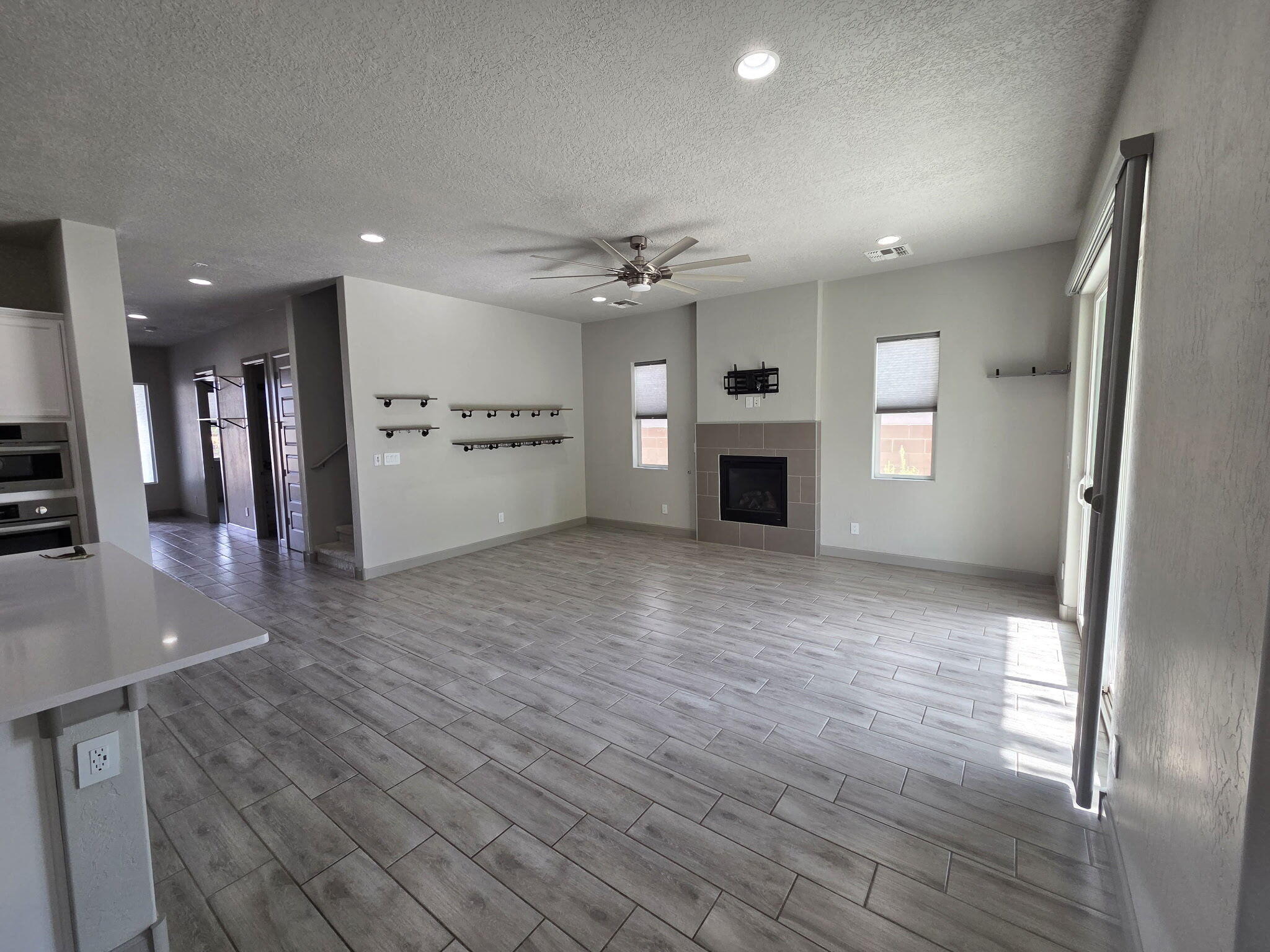 2405 Lynn Road SE