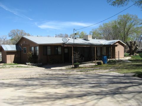 Photo of 10 Antonio Garley Lane, Belen, NM 87002 (MLS # 1100852)