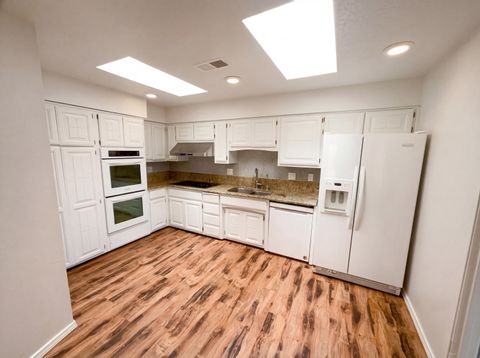 438 Pinon Creek Road SE Albuquerque NM 87123