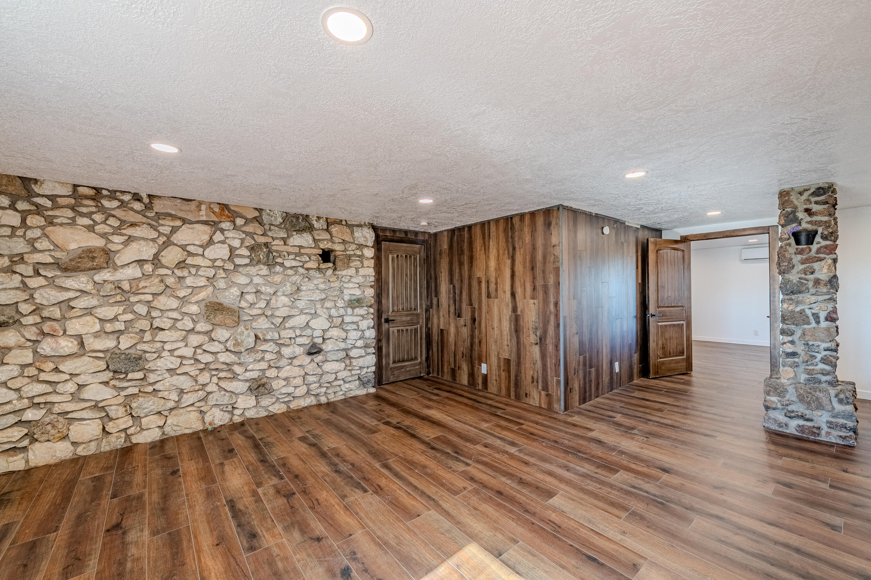 18 Calle Del Caballo NE