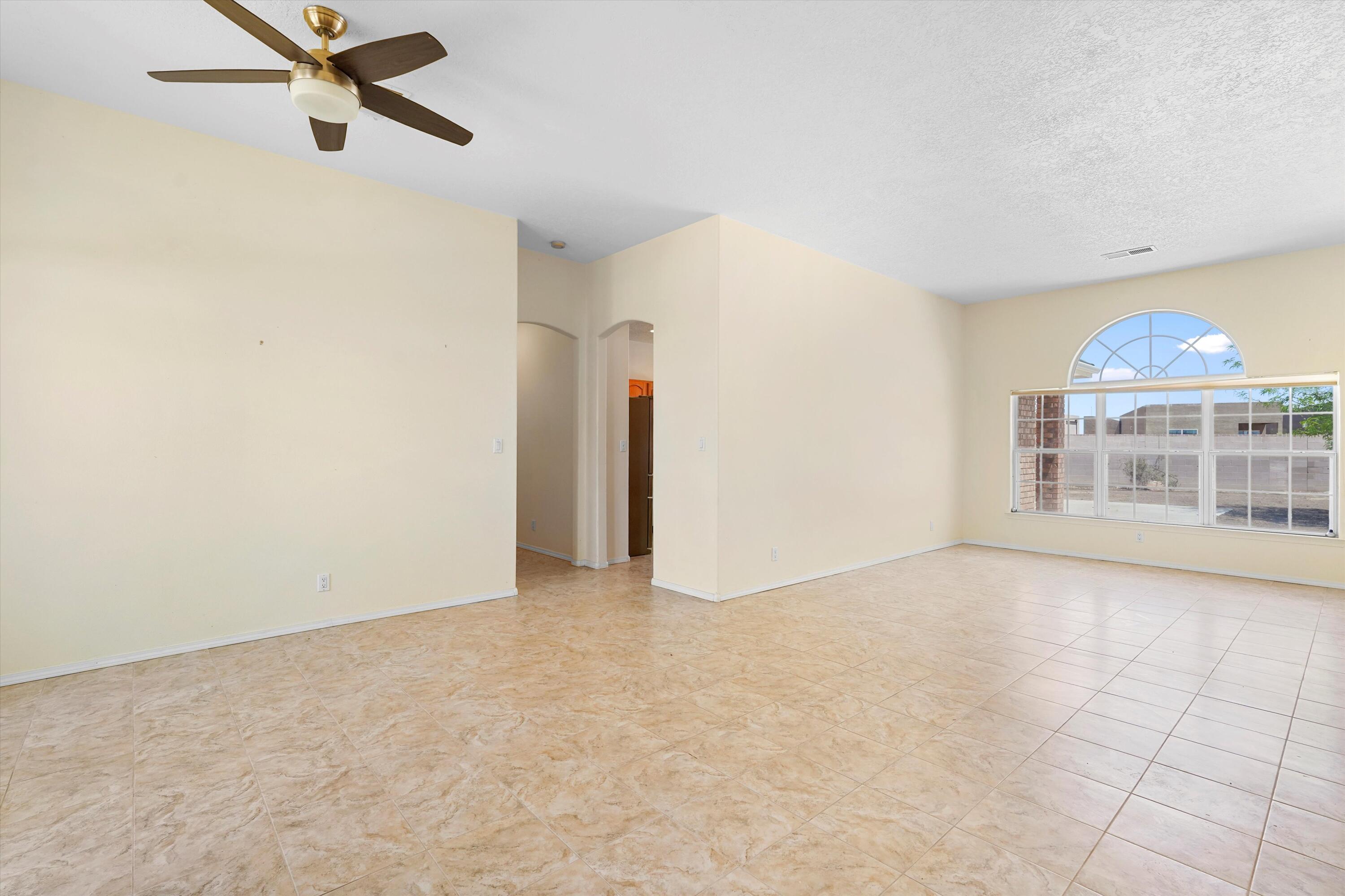 1761 Cerro Crestado Drive, Los Lunas, New Mexico image 8