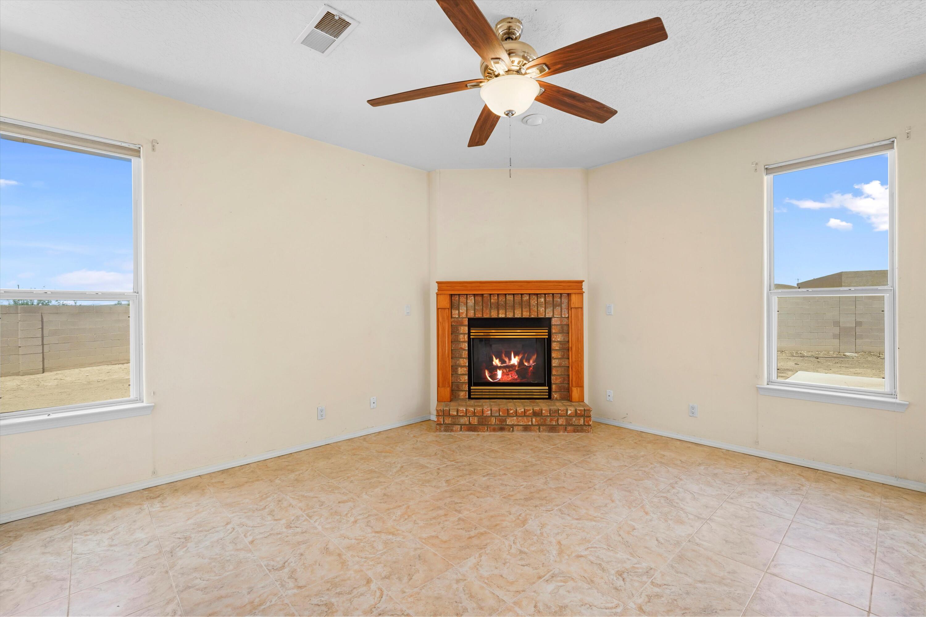 1761 Cerro Crestado Drive, Los Lunas, New Mexico image 16