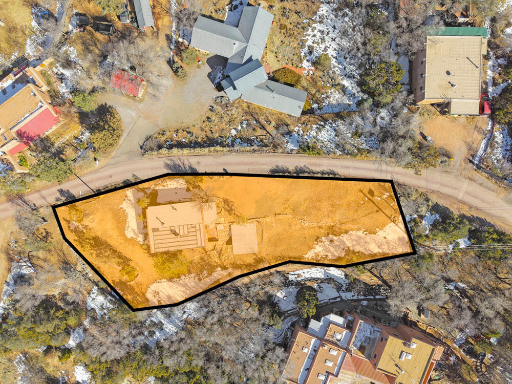 436 Apodaca Hill Street