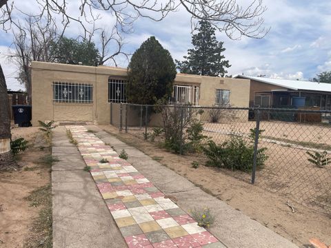 Homes For Sale - 5405 Mountain Road<br/> Bernalillo County, Albuquerque, NM 87110