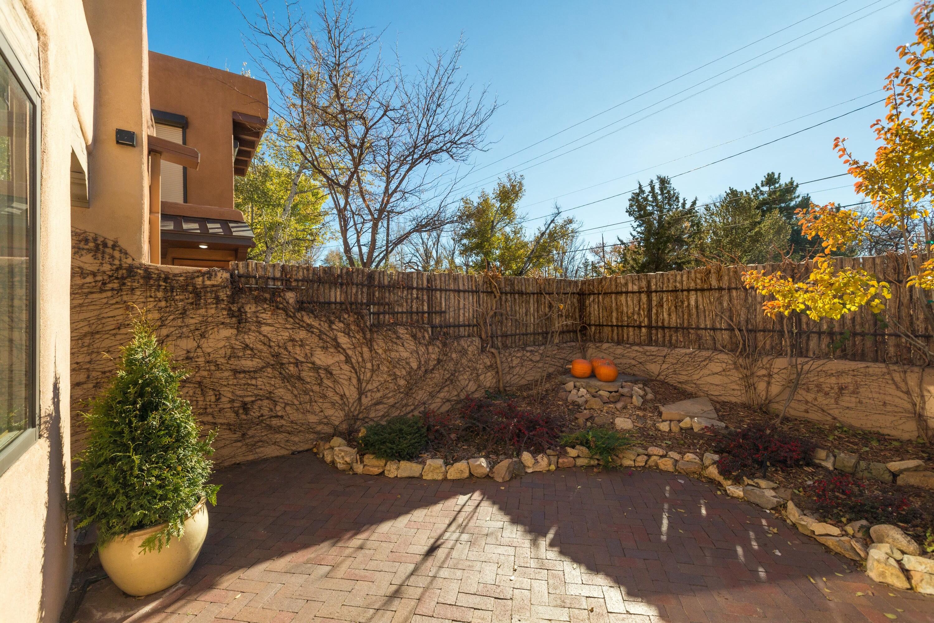 875 E Palace Avenue, Santa Fe, New Mexico image 9