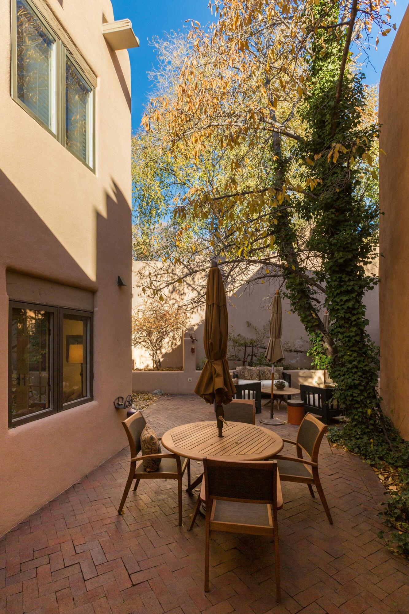 875 E Palace Avenue, Santa Fe, New Mexico image 36