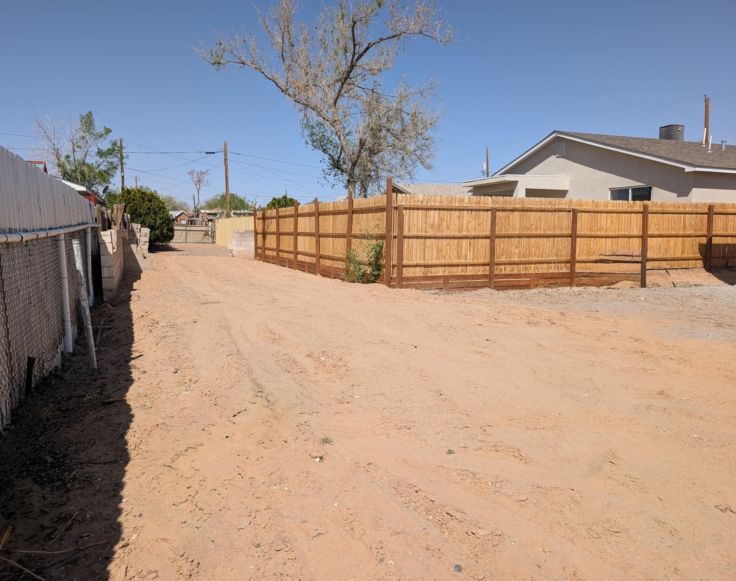 1019 W Chavez Avenue, Belen, New Mexico image 38
