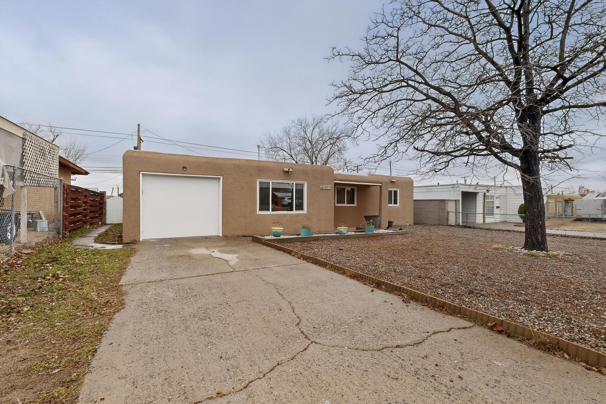 10516 Love Avenue NE