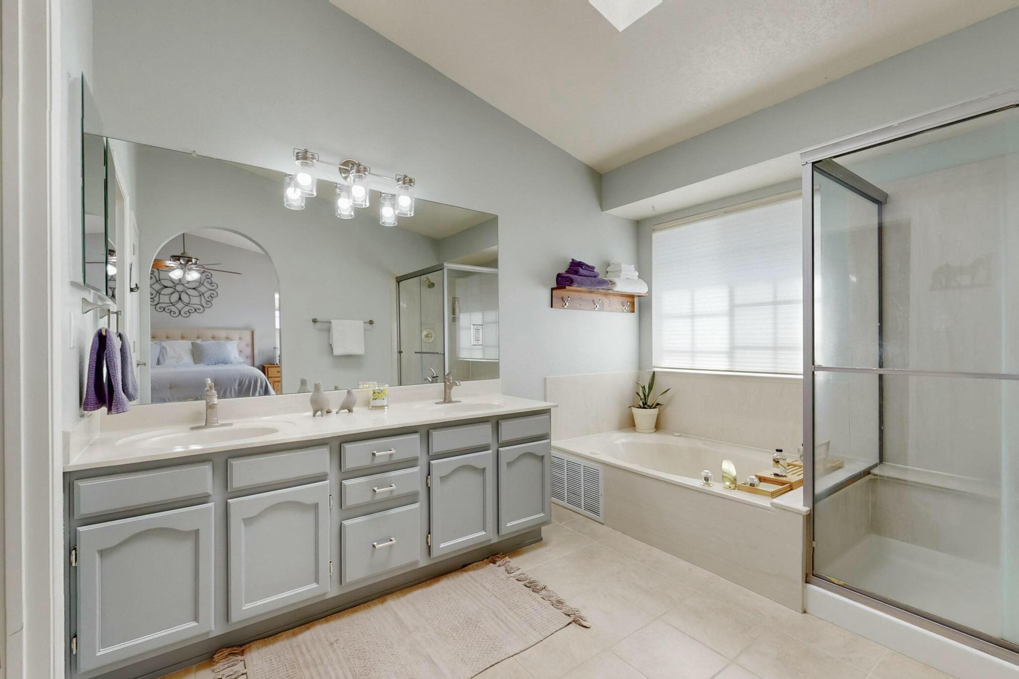 8401 Helen Hardin Street, Albuquerque, New Mexico image 24