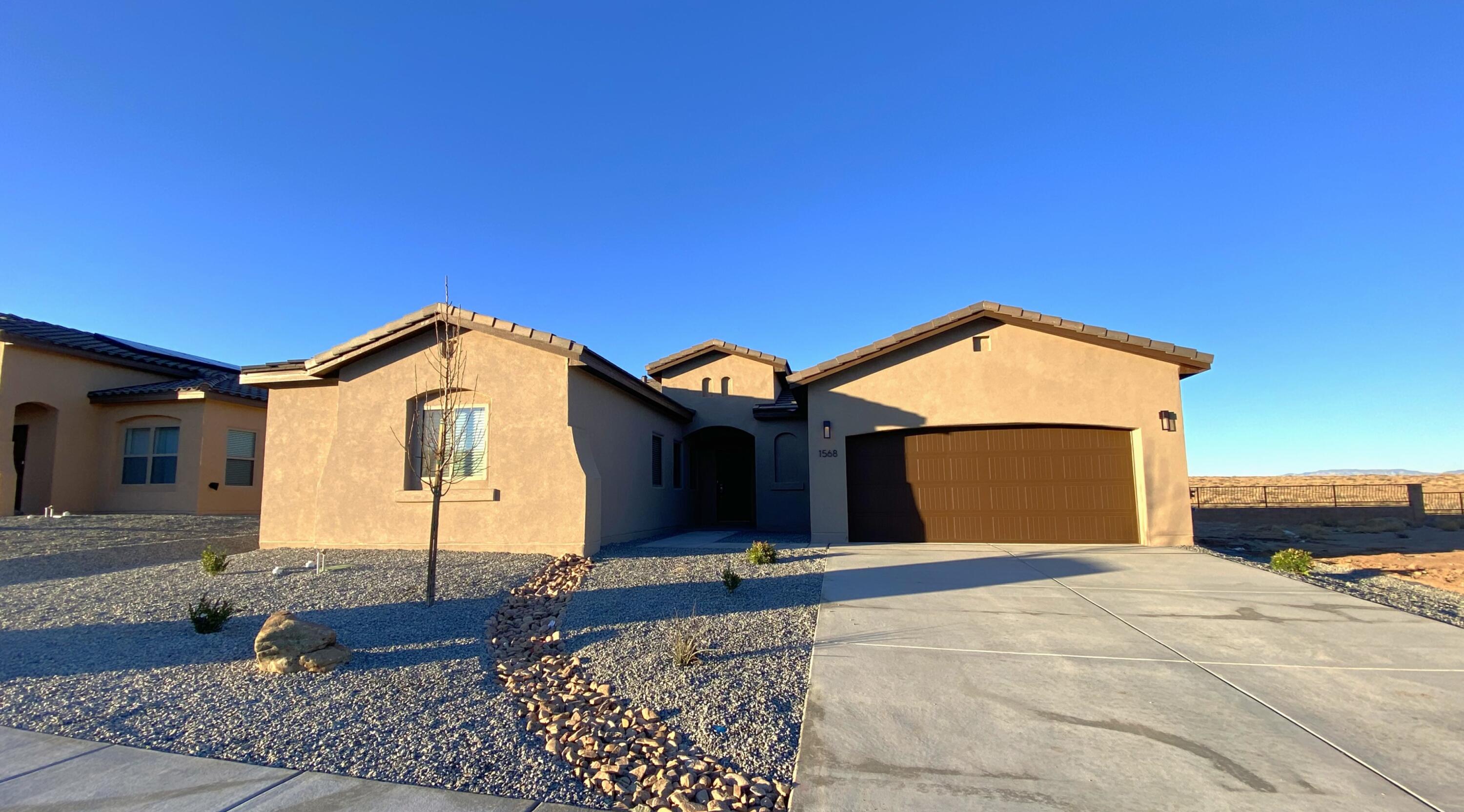 1568 Valle De Colores Road, Los Lunas, New Mexico image 1