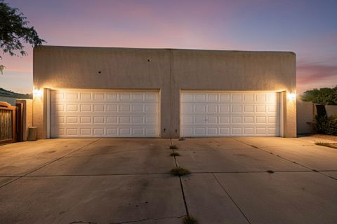 Photo of 609 Wanda Court SW, Los Lunas, NM 87031 (MLS # 1093228)
